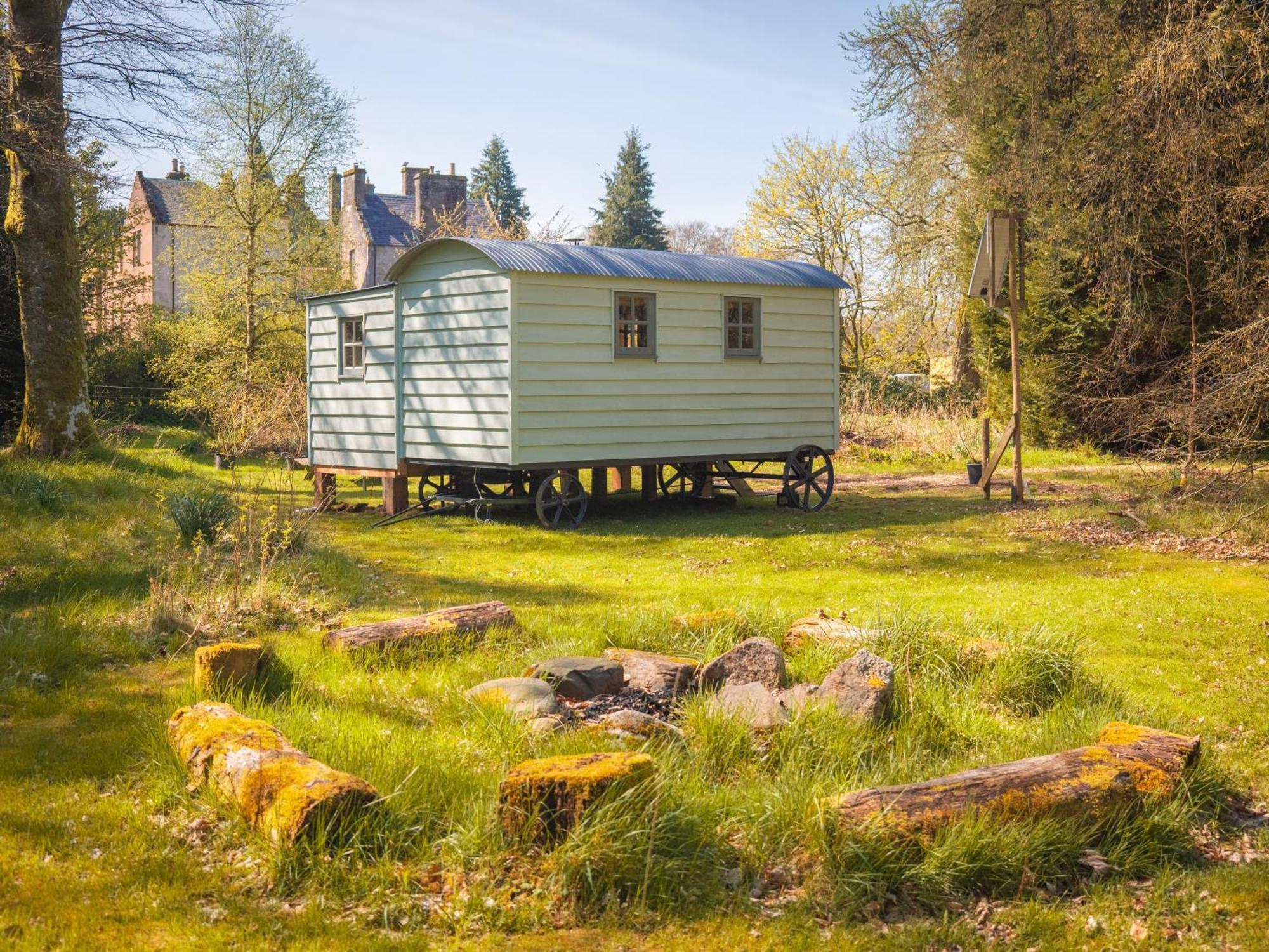 Bamff Ecotourism Villa Alyth Buitenkant foto